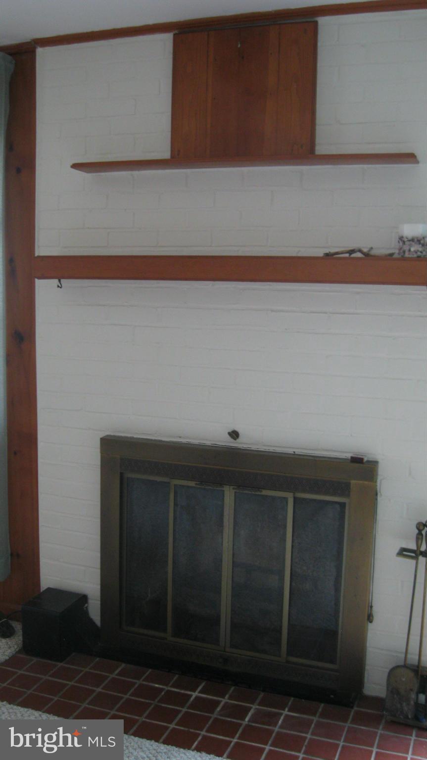 6033 Bayview Road St. Leonard, MD 20685 - Photo 9 of 30 Interior (General)