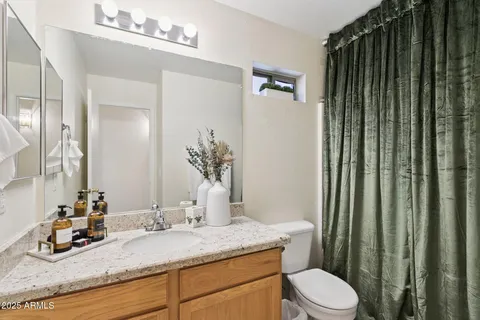 $450,000 | 1648 East Desert Lane, Phoenix, AZ 85042