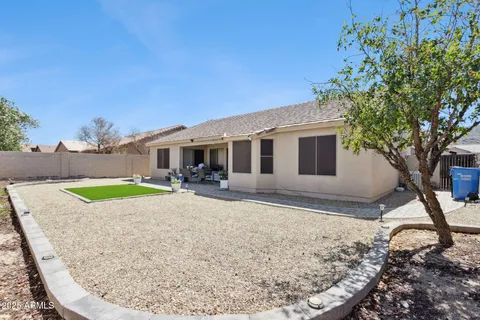 $450,000 | 1648 East Desert Lane, Phoenix, AZ 85042