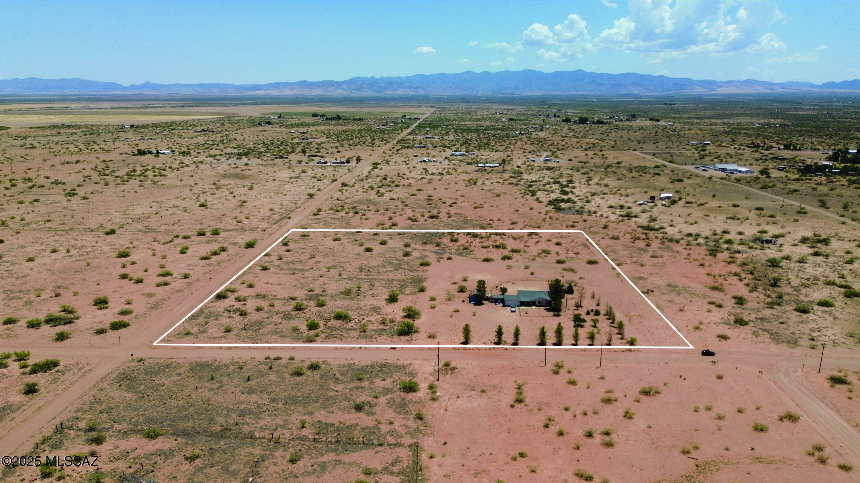 13242 Kit Carson Road Pearce, AZ 85625 - Photo 2 of 50