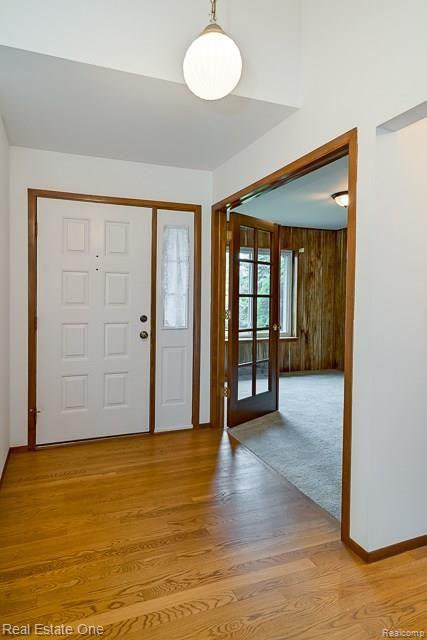788 Lockmoore Court Rochester, MI 48307 - Photo 3 of 45 Image_14.jpg