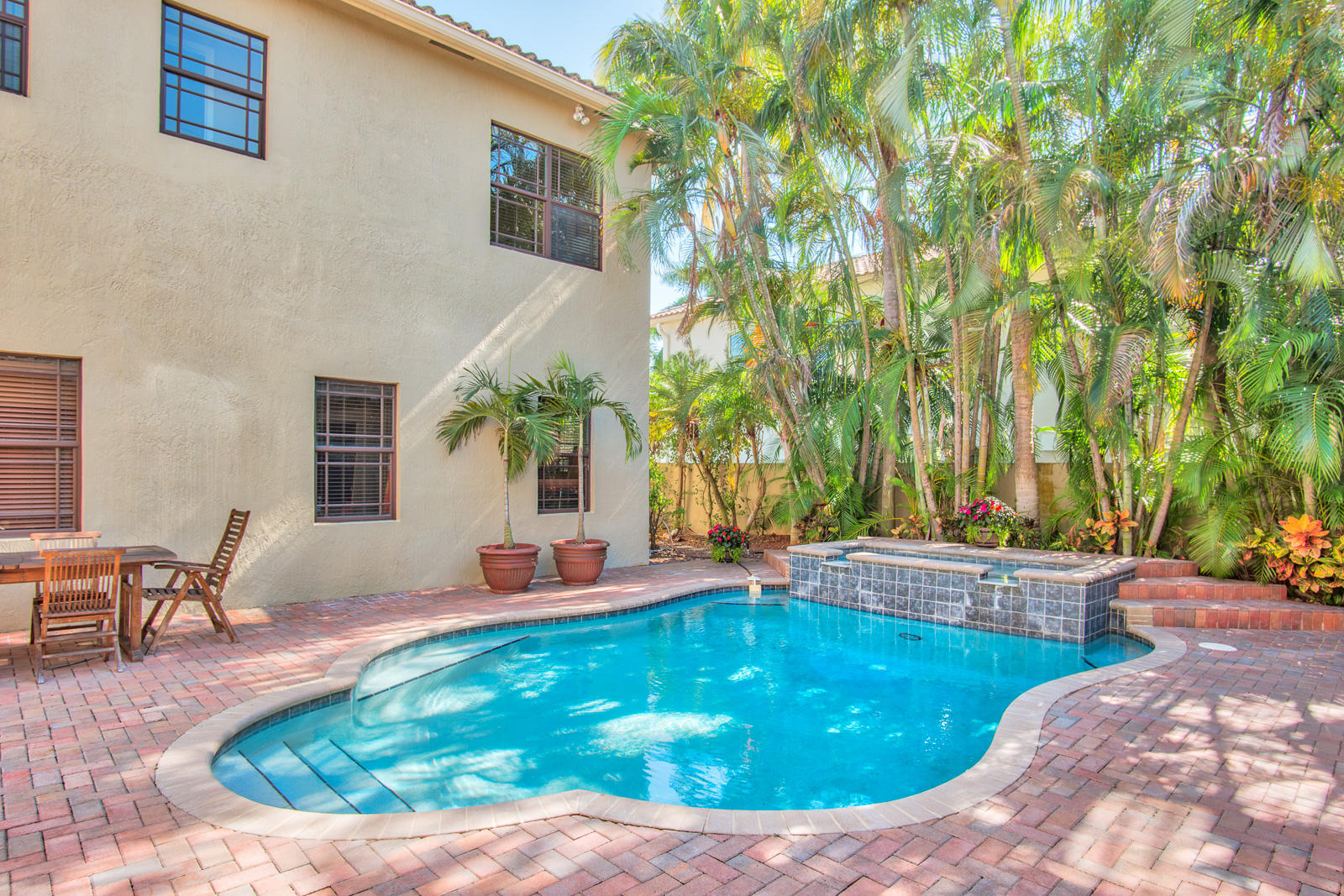 375 Southwest 16th Street Boca Raton, FL 33432 - Photo 4 of 30 Courtyard2