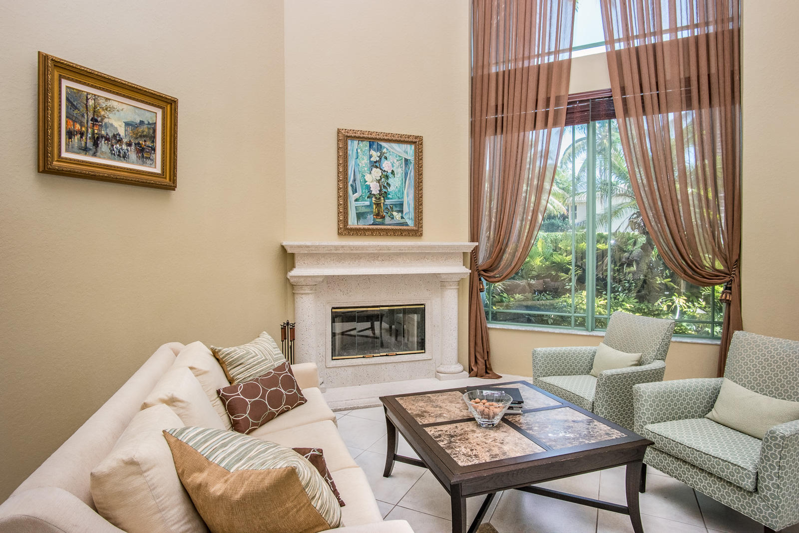 375 Southwest 16th Street Boca Raton, FL 33432 - Photo 8 of 30 LivingRoom2