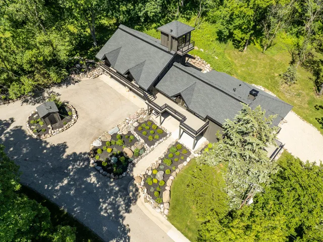 $1,795,000 | W2530 Krueger Road, Geneva, WI 53147
