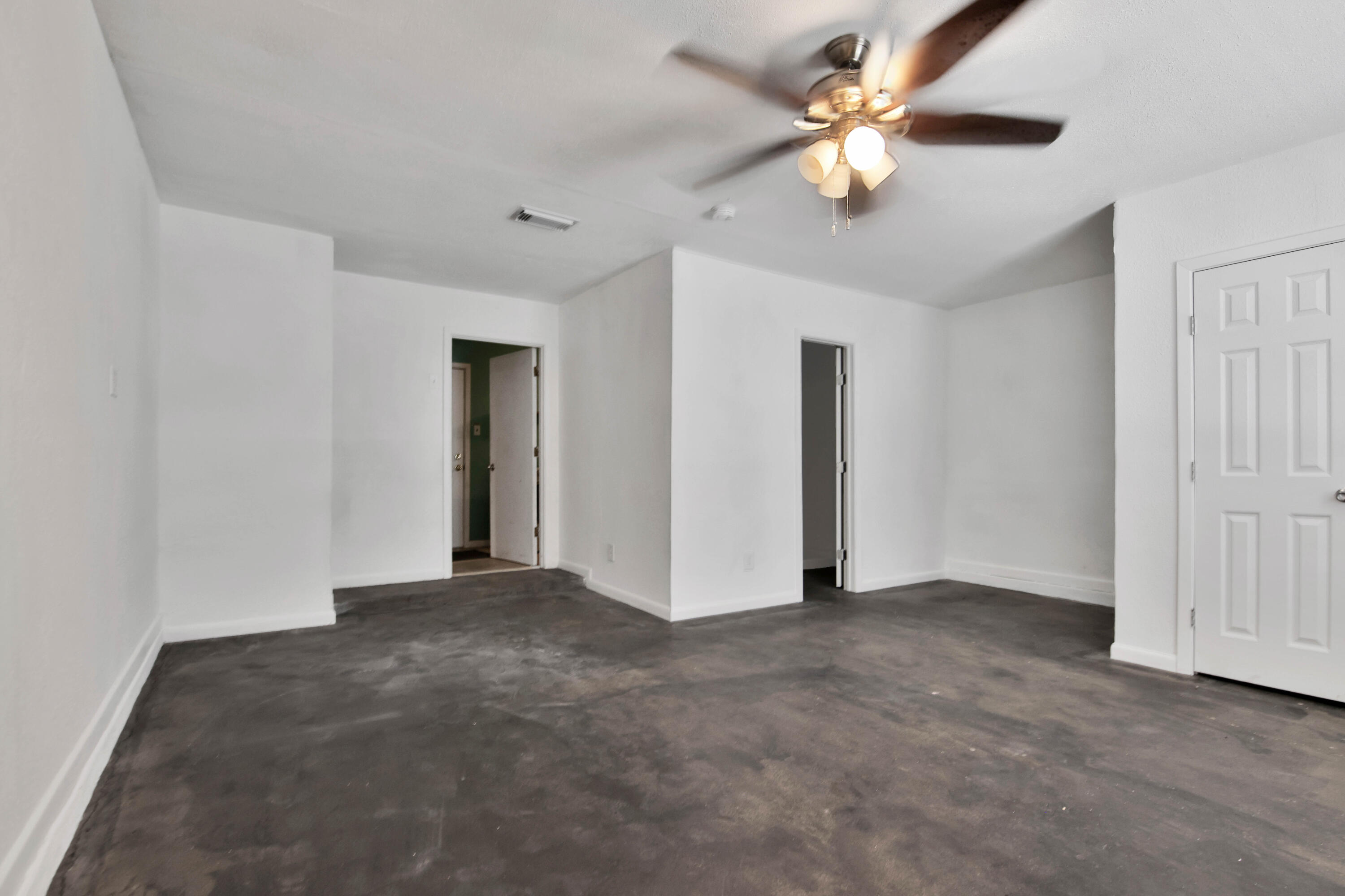 4317 31st Street Lubbock, TX 79410 - Photo 16 of 34 IMG_9839