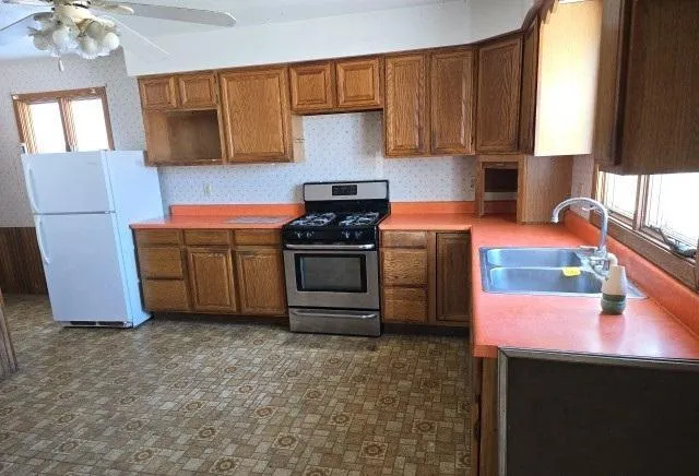 $24,250 | 321 4th Avenue Southeast, Winnebago, MN 56098