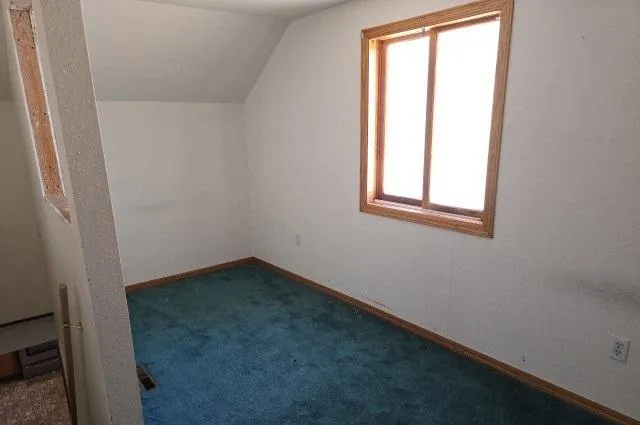 $24,250 | 321 4th Avenue Southeast, Winnebago, MN 56098