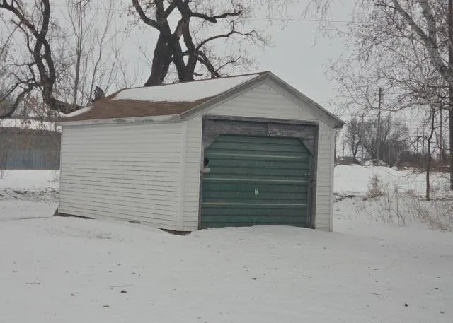 $24,250 | 321 4th Avenue Southeast, Winnebago, MN 56098