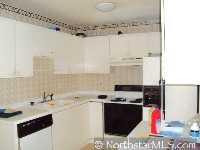 4740 Hayward Road North Oakdale, MN 55128 - Photo 3 of 10 Gallery Image 3