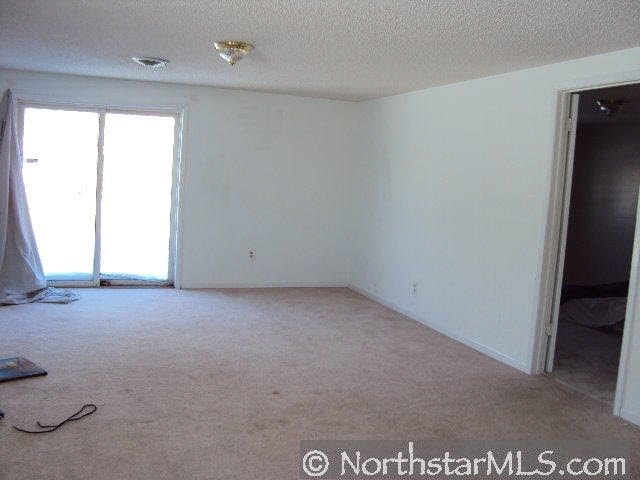 4740 Hayward Road North Oakdale, MN 55128 - Photo 7 of 10 Gallery Image 7