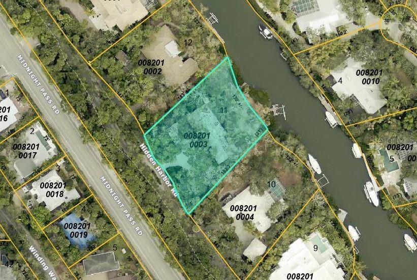 5225 Hidden Harbor Road Sarasota, FL 34242 - Photo 12 of 13 an aerial view of a garden