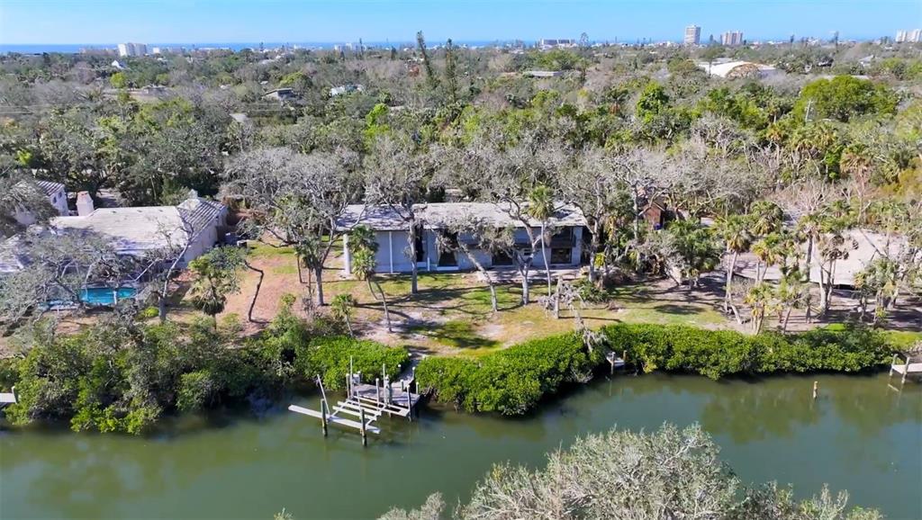 5225 Hidden Harbor Road Sarasota, FL 34242 - Photo 9 of 13