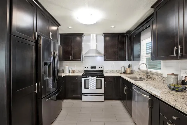 $499,900 | 18302 Oakdale Road, Odessa, FL 33556