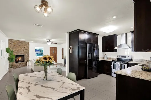 $499,900 | 18302 Oakdale Road, Odessa, FL 33556