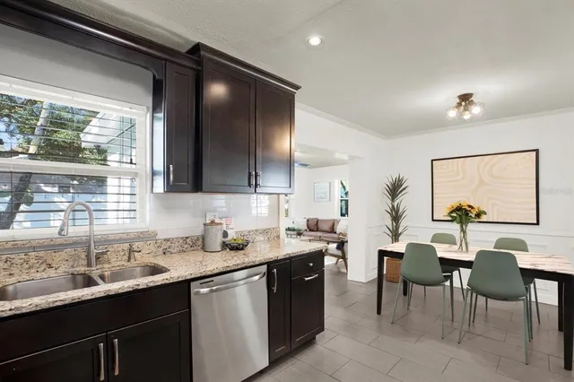 $499,900 | 18302 Oakdale Road, Odessa, FL 33556