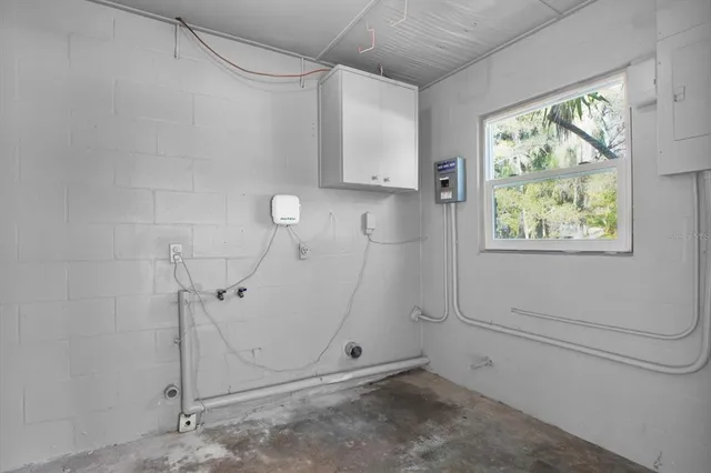 $499,900 | 18302 Oakdale Road, Odessa, FL 33556