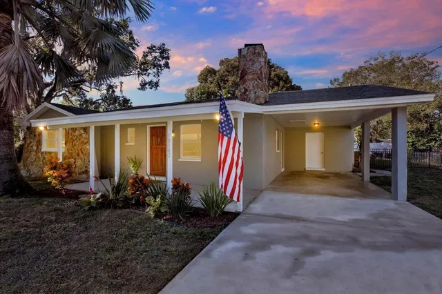 $499,900 | 18302 Oakdale Road, Odessa, FL 33556