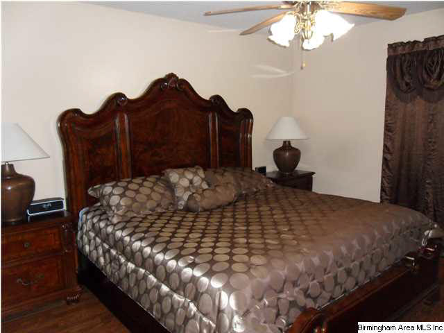 911 Quail Hollow Road Jasper, AL 35503 - Photo 9 of 27