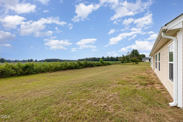 $299,900 | 87 Cedar Lake Lane, Clinton, NC 28328