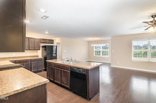 $299,900 | 87 Cedar Lake Lane, Clinton, NC 28328