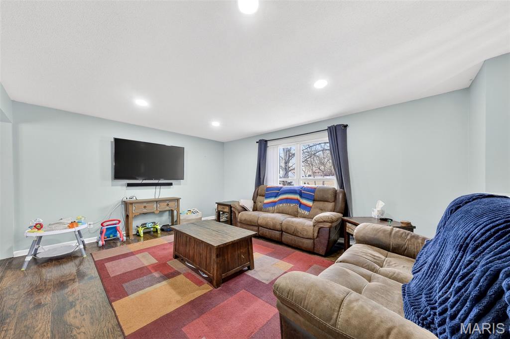 804 Meyer Road Wentzville, MO 63385 - Photo 8 of 73