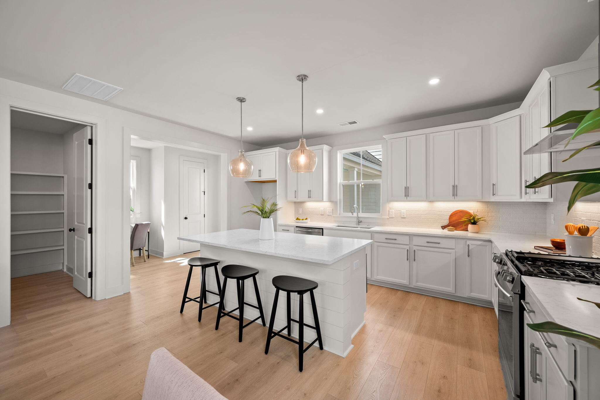 726 Rumbling Leaf Lane, Unit 1486 Summerville, SC 29486 - Photo 16 of 40 Kitchen