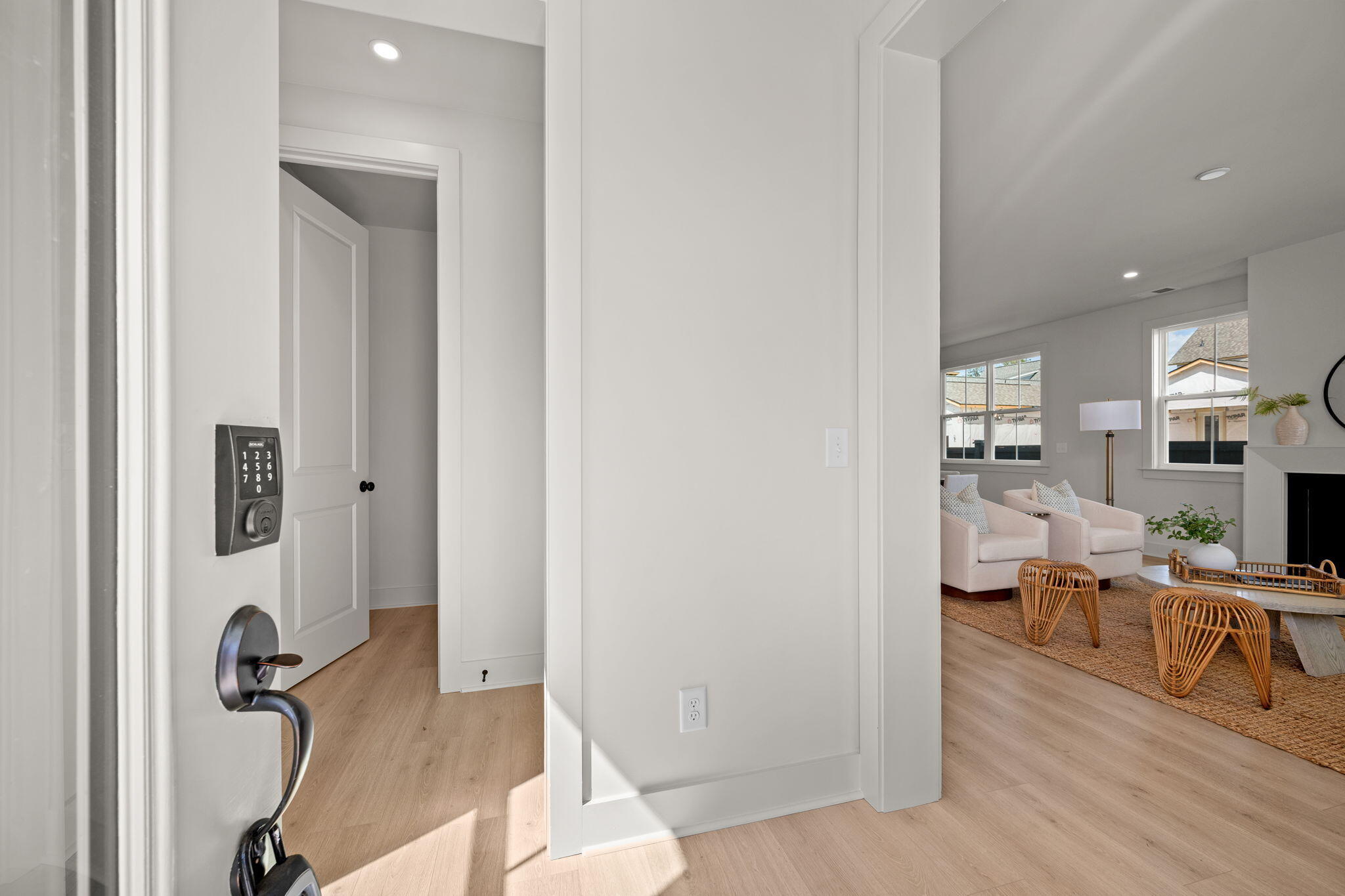 726 Rumbling Leaf Lane, Unit 1486 Summerville, SC 29486 - Photo 3 of 40 Entry