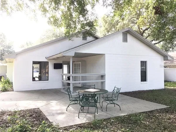 $2,000 | 5419 Stirrup Way, Orlando, FL 32810