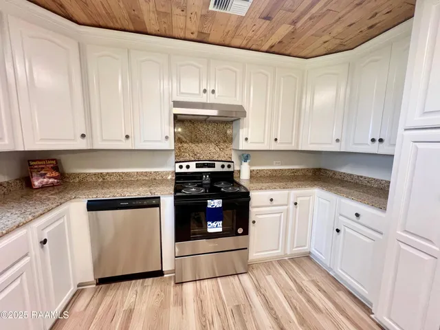 $222,000 | 5501 Northside Road, New Iberia, LA 70563