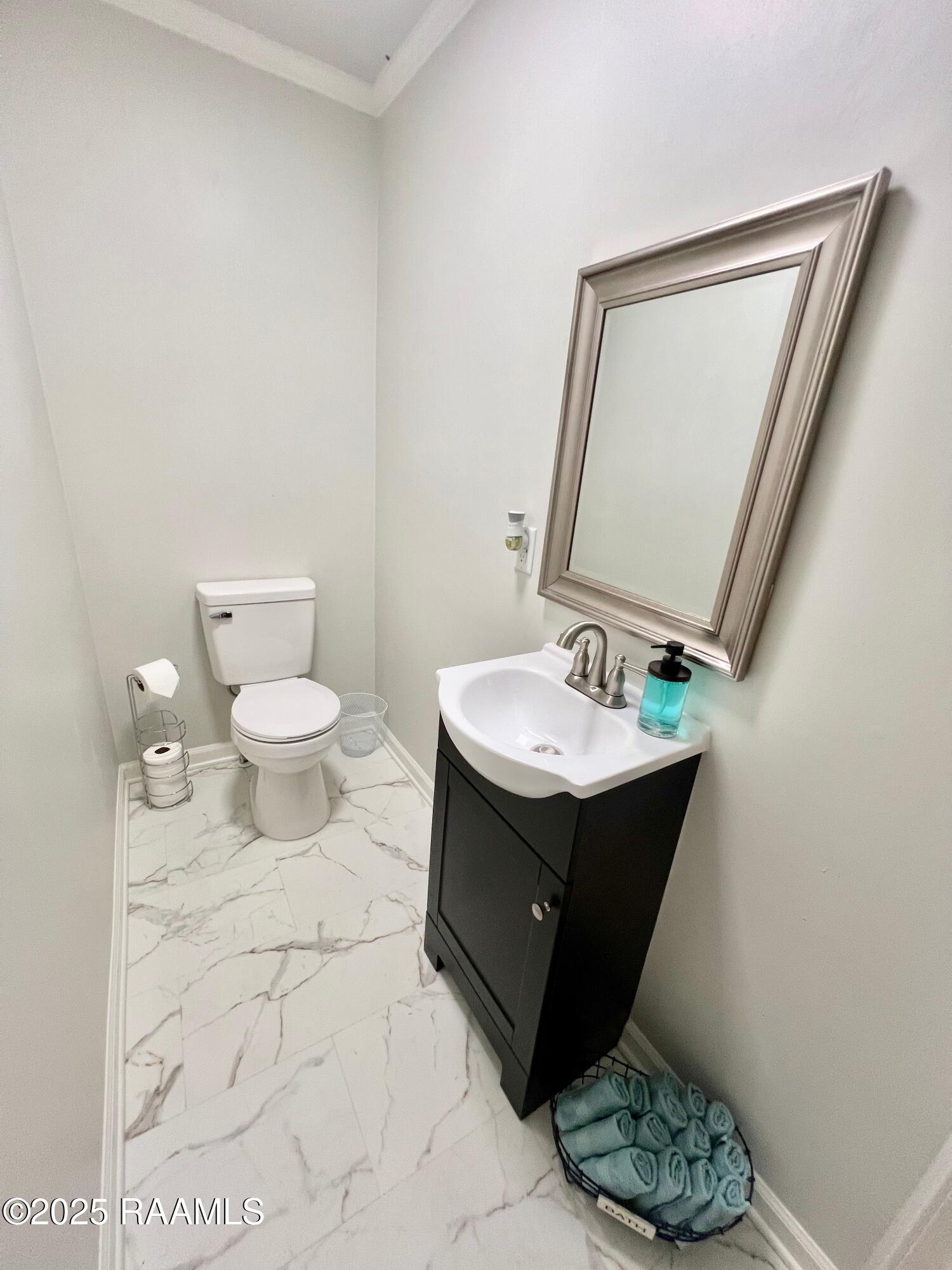 5501 Northside Road New Iberia, LA 70563 - Photo 46 of 49 1/2 bath