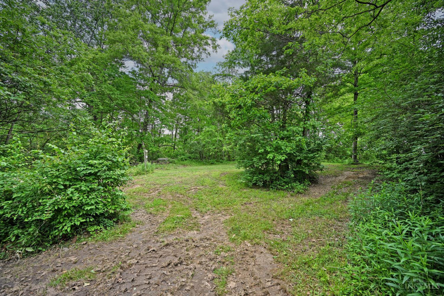 4237 Ellis Road Batavia, OH 45103 - Photo 34 of 46