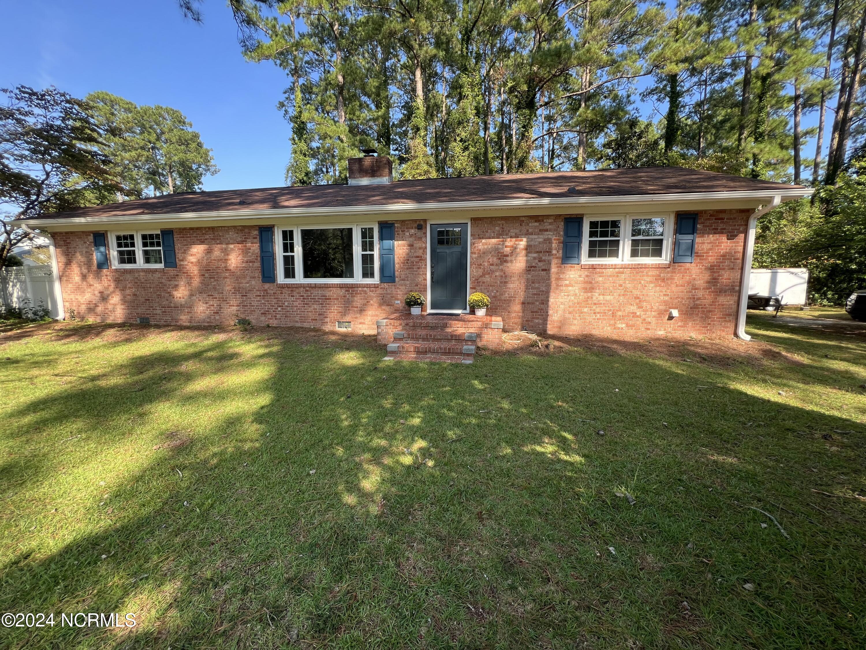 700 River Road Trent Woods, NC 28562 - Photo 2 of 46 IMG_9921
