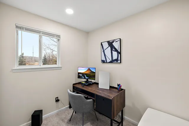 $429,333 | 53111 Pine Creek Drive, New Baltimore, MI 48047