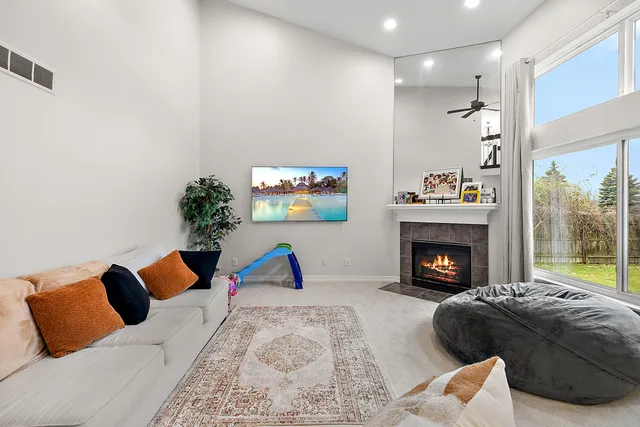 $429,333 | 53111 Pine Creek Drive, New Baltimore, MI 48047