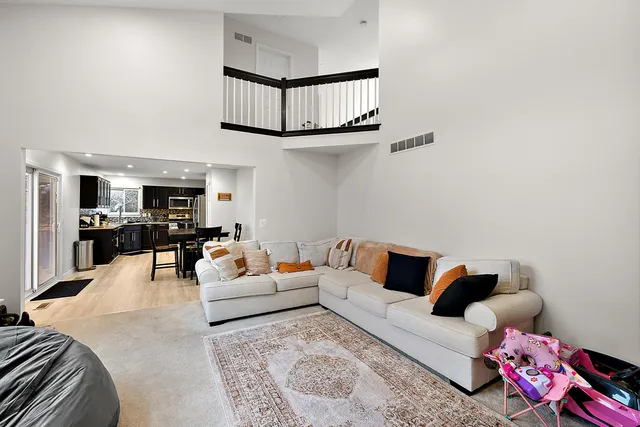 $429,333 | 53111 Pine Creek Drive, New Baltimore, MI 48047