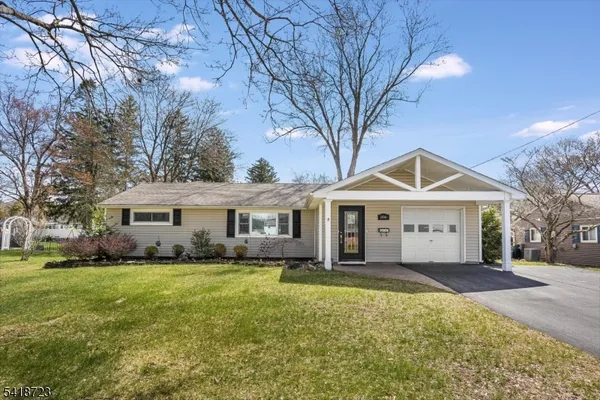 $499,000 | 306 Hurley Drive, Hackettstown, NJ 07840
