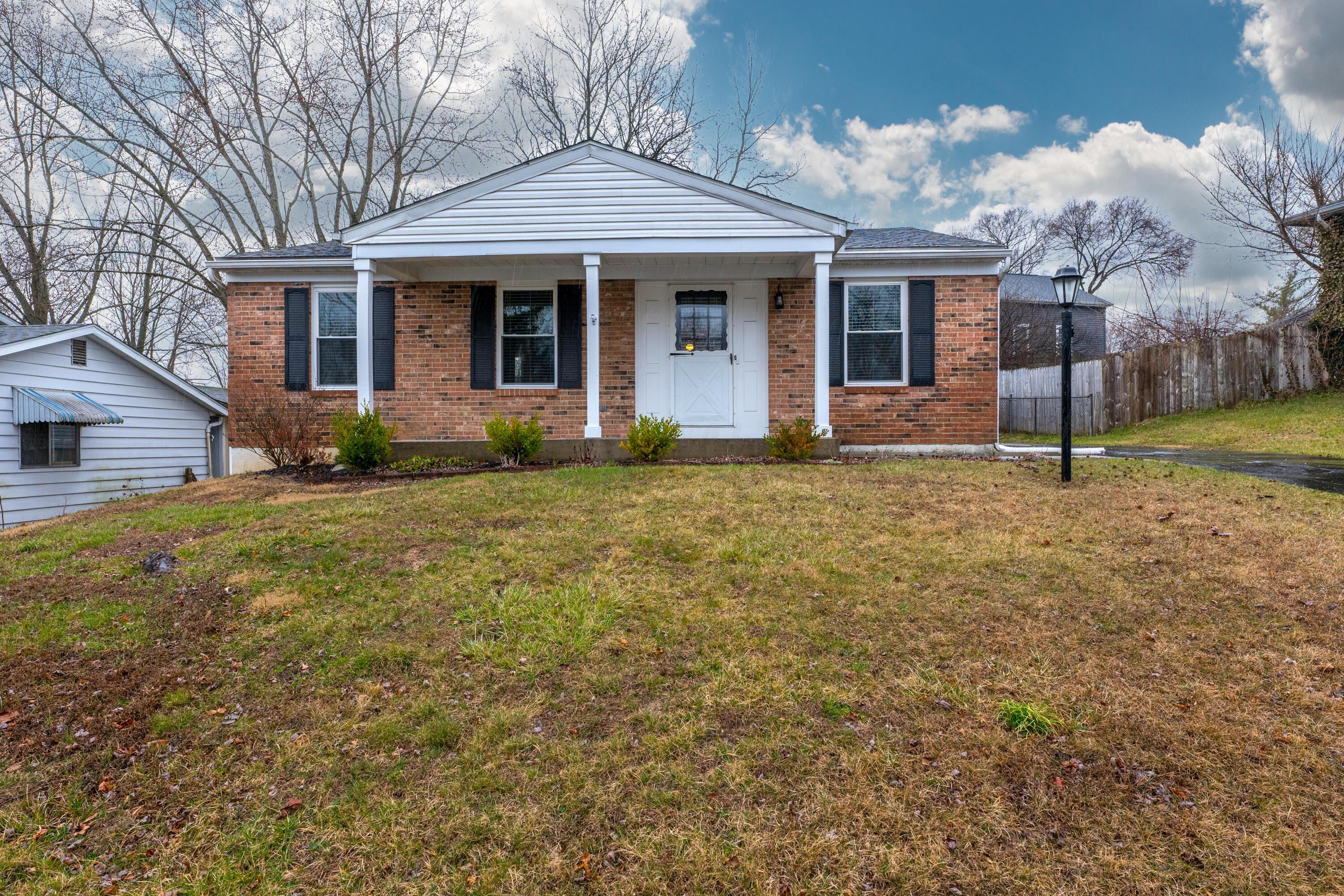 1557 Fall Brook Road Columbus, OH 43223 - Photo 42 of 42 002P1762469-edit