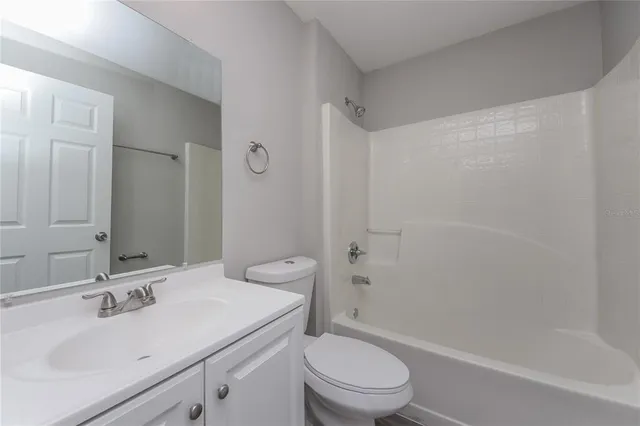 $2,180 | 5624 New Cambridge Road, Orlando, FL 32810