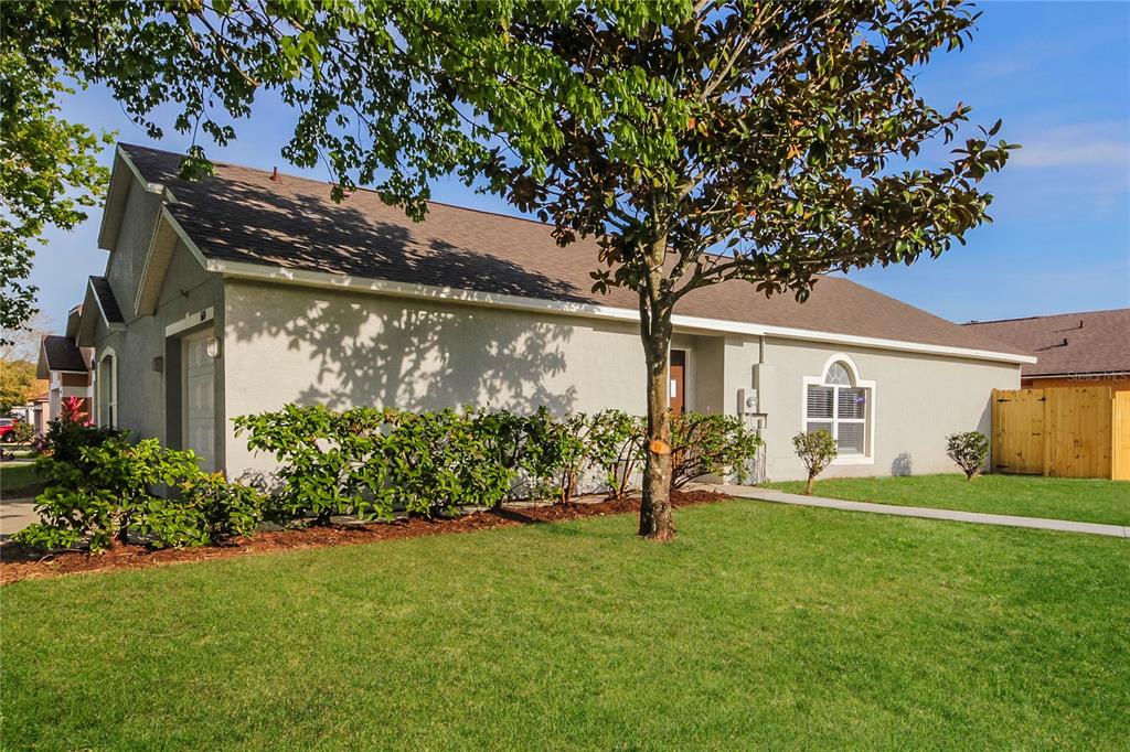 5624 New Cambridge Road Orlando, FL 32810 - Photo 3 of 16