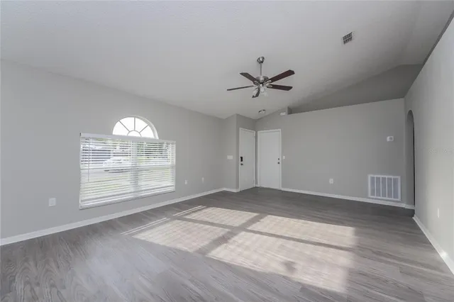 $2,180 | 5624 New Cambridge Road, Orlando, FL 32810