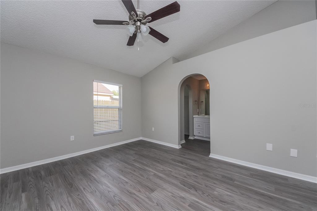 5624 New Cambridge Road Orlando, FL 32810 - Photo 9 of 16