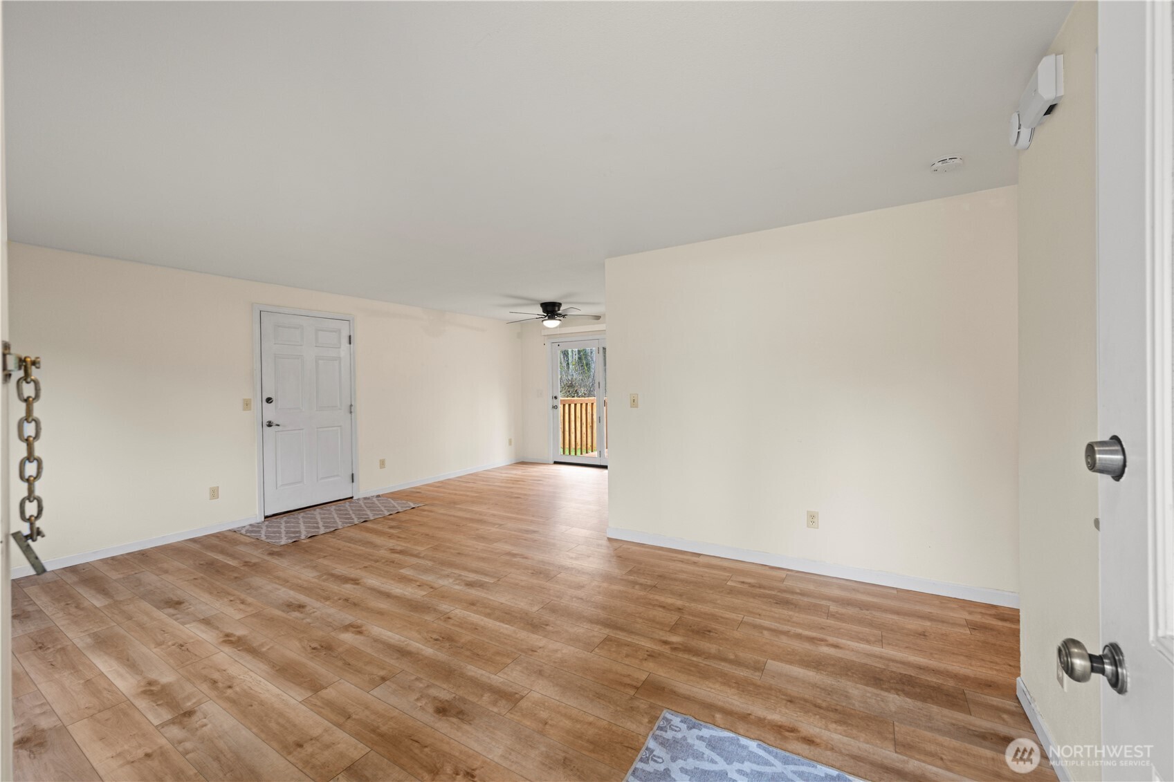 314 Dungeness Meadows Sequim, WA 98382 - Photo 3 of 36