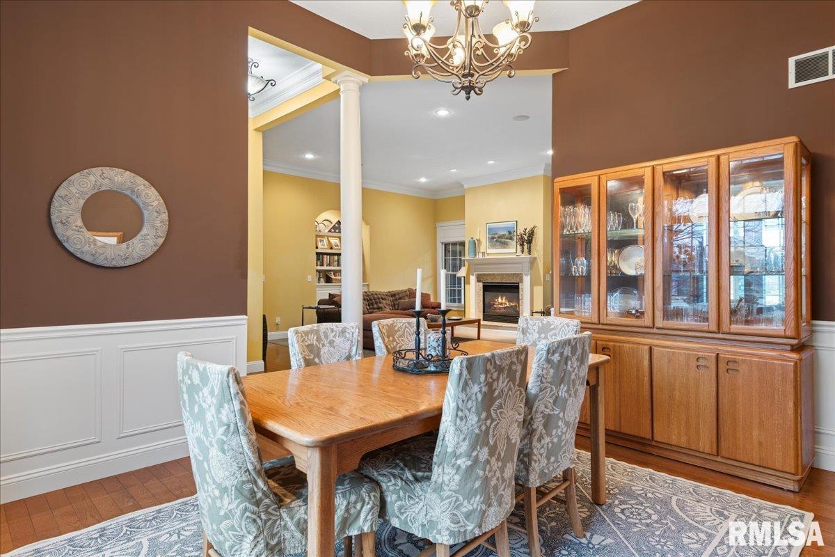 1705 Interlacken Road Springfield, IL 62704 - Photo 13 of 47