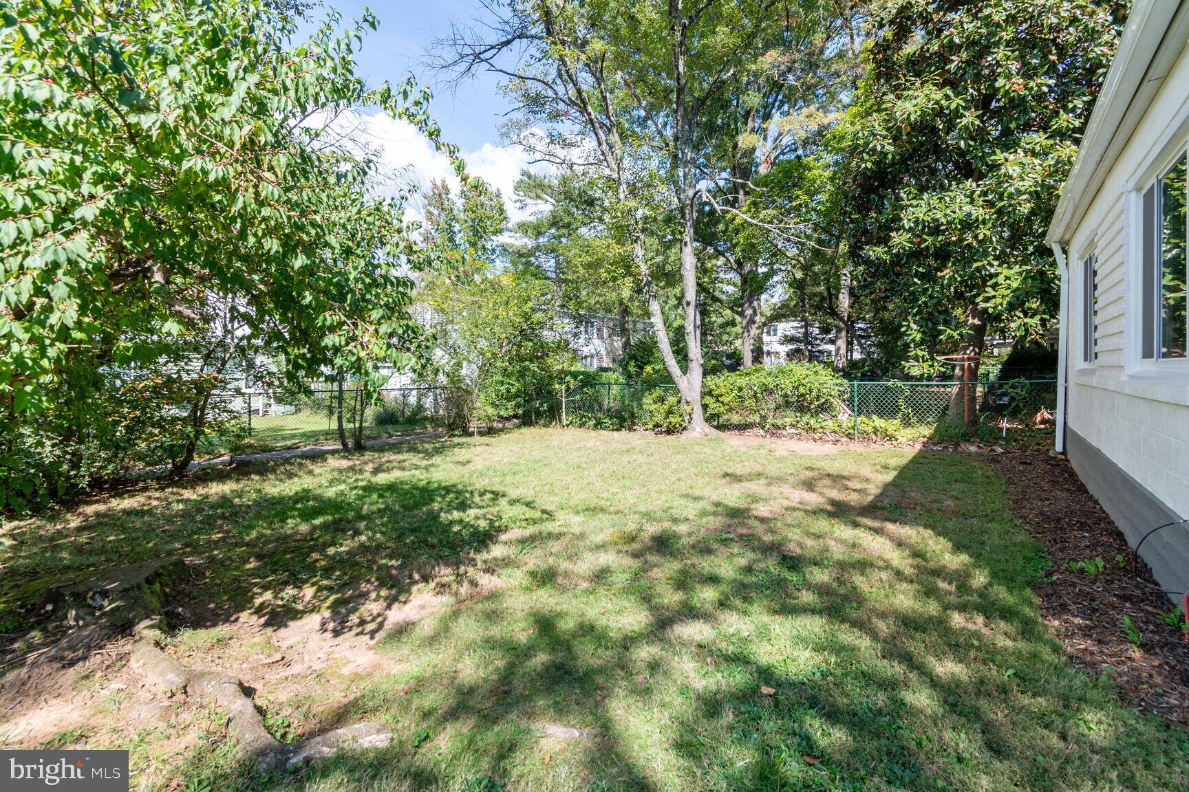 39 Ridge Road, Unit H Greenbelt, MD 20770 - Photo 14 of 28
