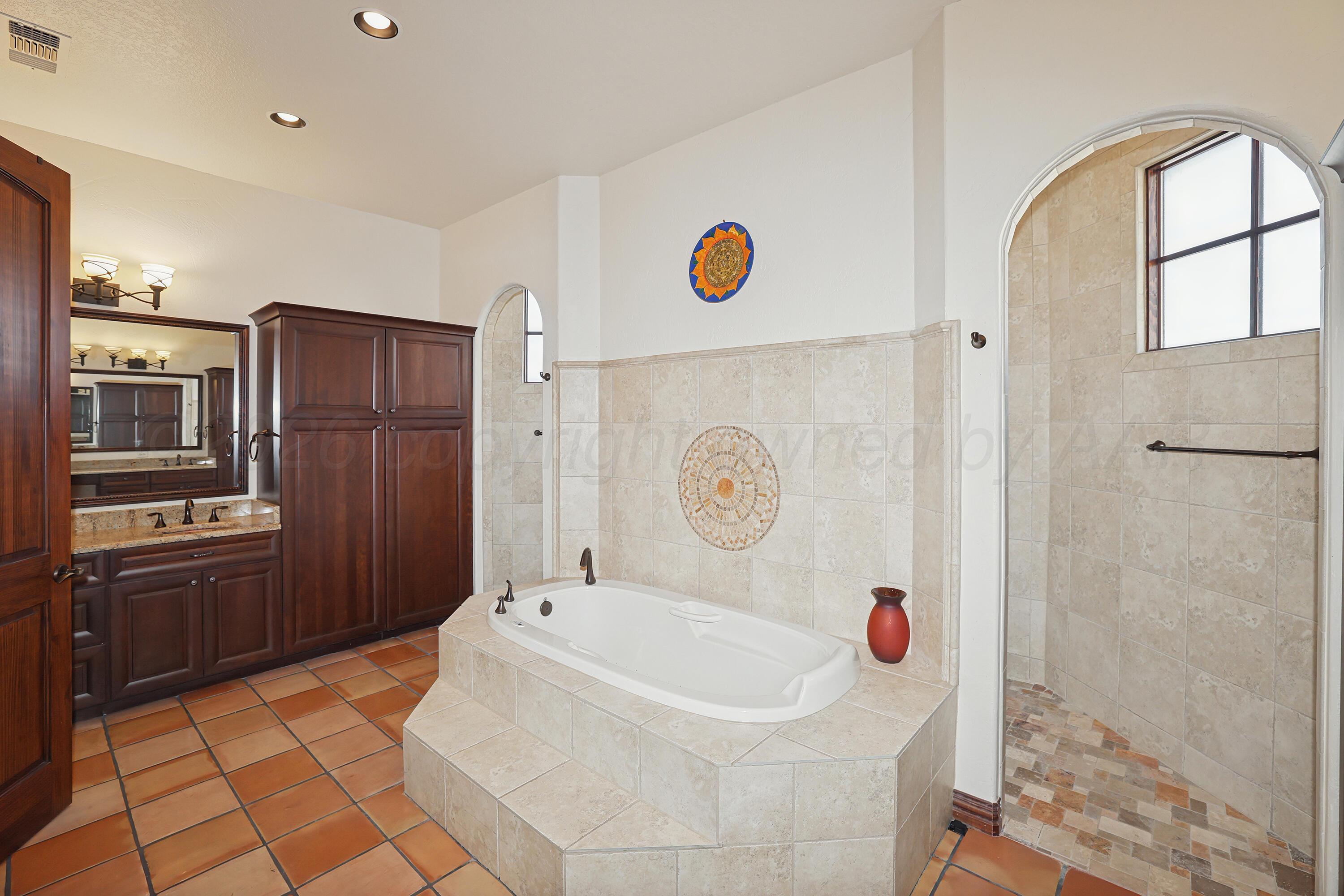 34 Cypress Point Amarillo, TX 79124 - Photo 28 of 58 26-Primary Bath