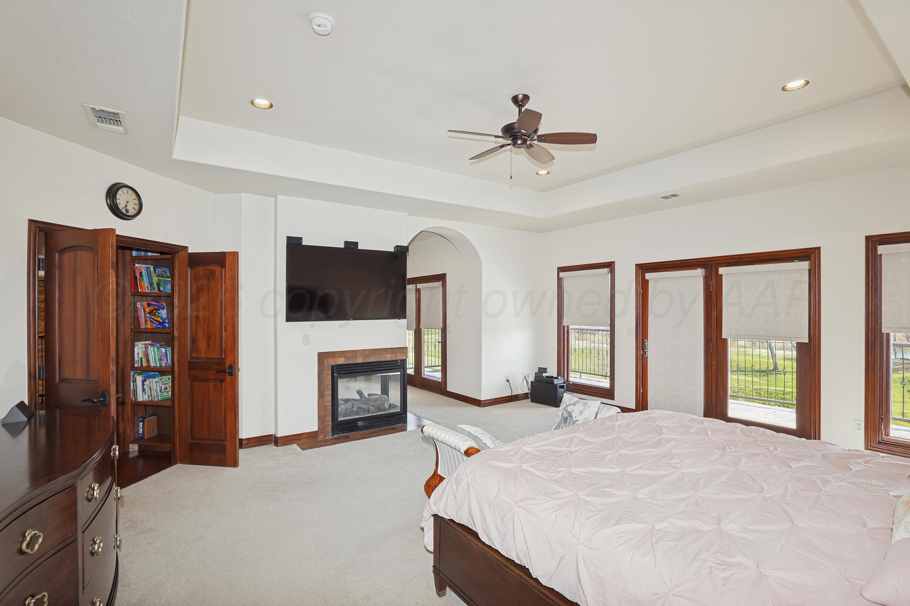 34 Cypress Point Amarillo, TX 79124 - Photo 43 of 58 41-Upstairs Primary Bedroom