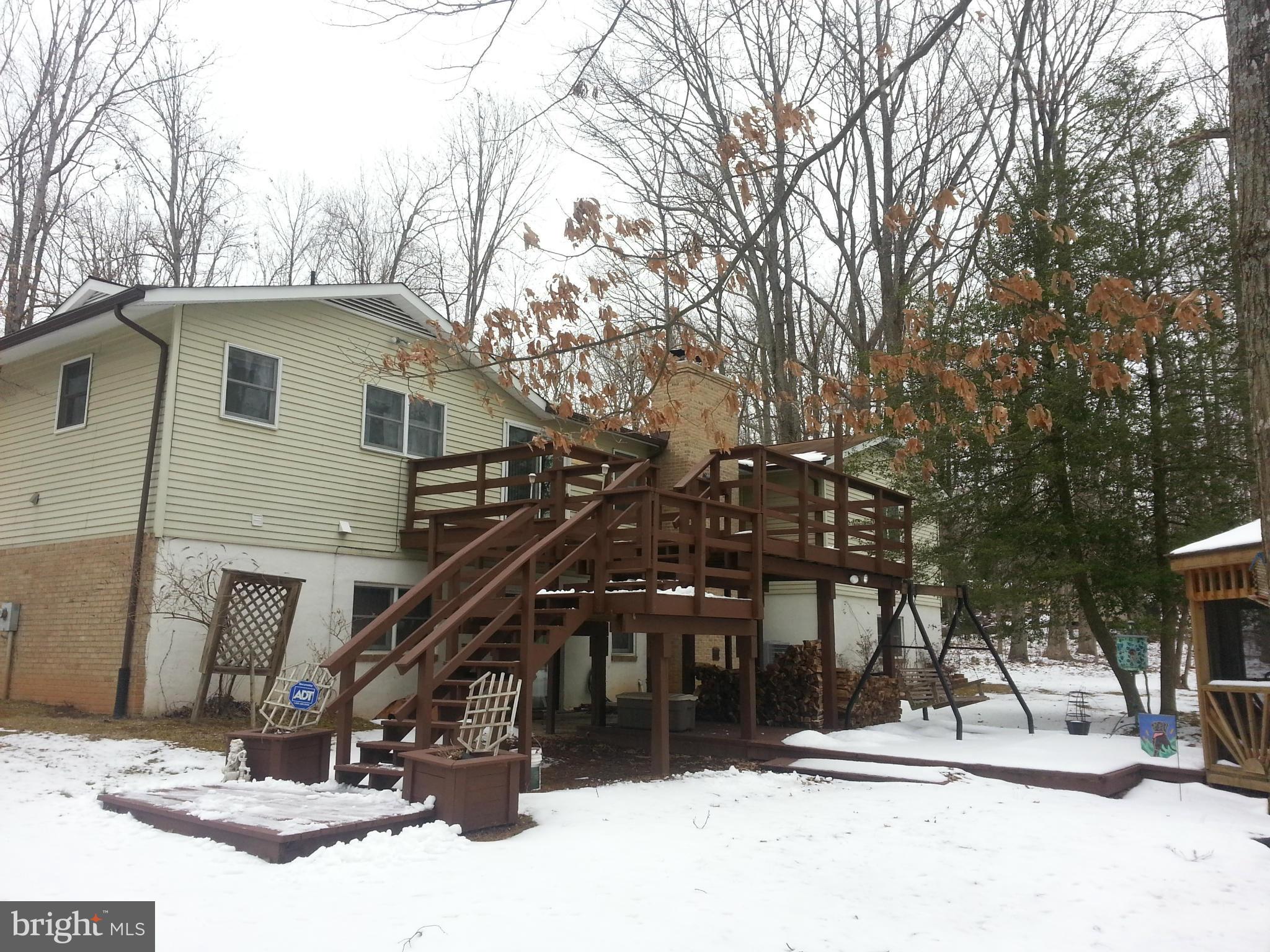 157 Joshua Road Stafford, VA 22556 - Photo 4 of 14 Exterior (Rear)