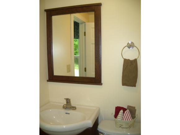 88 Vernon Street Rutland, VT 05701 - Photo 11 of 26
