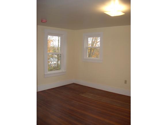 88 Vernon Street Rutland, VT 05701 - Photo 19 of 26