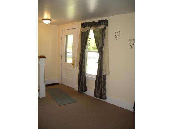88 Vernon Street Rutland, VT 05701 - Photo 10 of 26